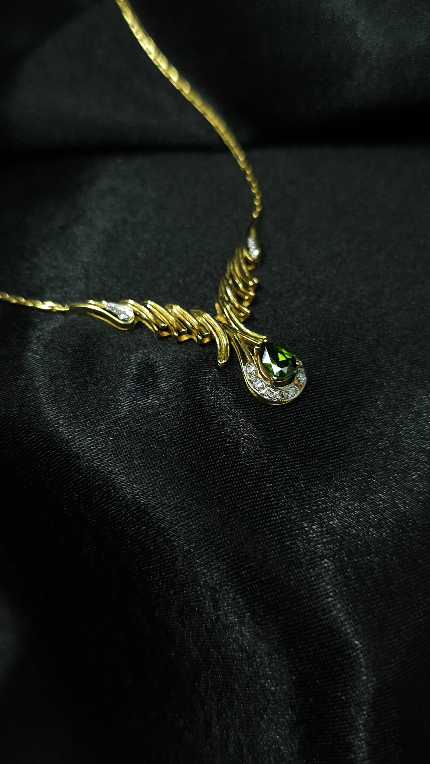 Vintage Smaragd-Collier mit Diamanten